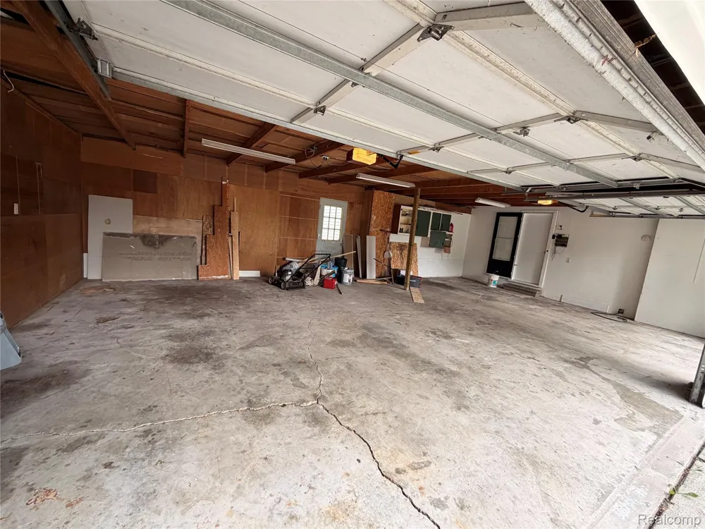 5347 Mapletree Drive Flint Charter Township, MI 48532