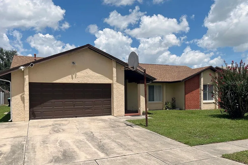 2127 SPICE AVENUE Orlando, FL 32837