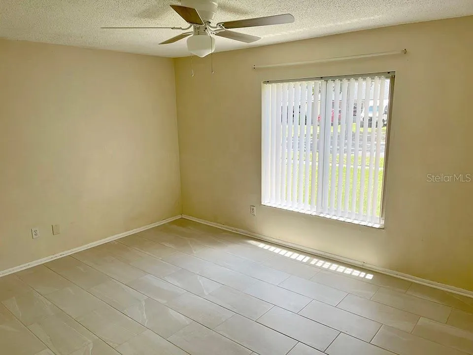 2127 SPICE AVENUE Orlando, FL 32837