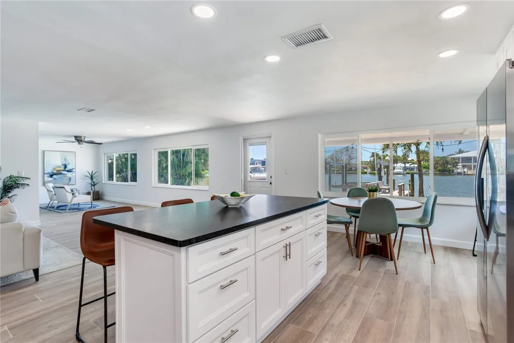 16458 REDINGTON DRIVE Redington Beach, FL 33708