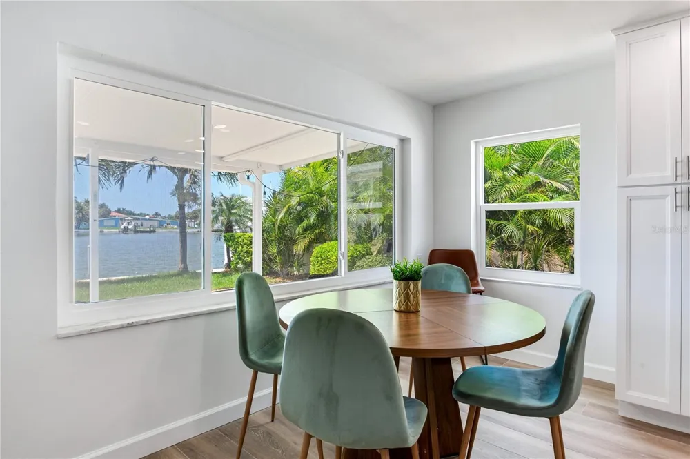 16458 REDINGTON DRIVE Redington Beach, FL 33708