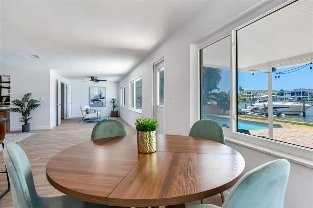 16458 REDINGTON DRIVE Redington Beach, FL 33708