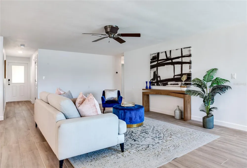 16458 REDINGTON DRIVE Redington Beach, FL 33708