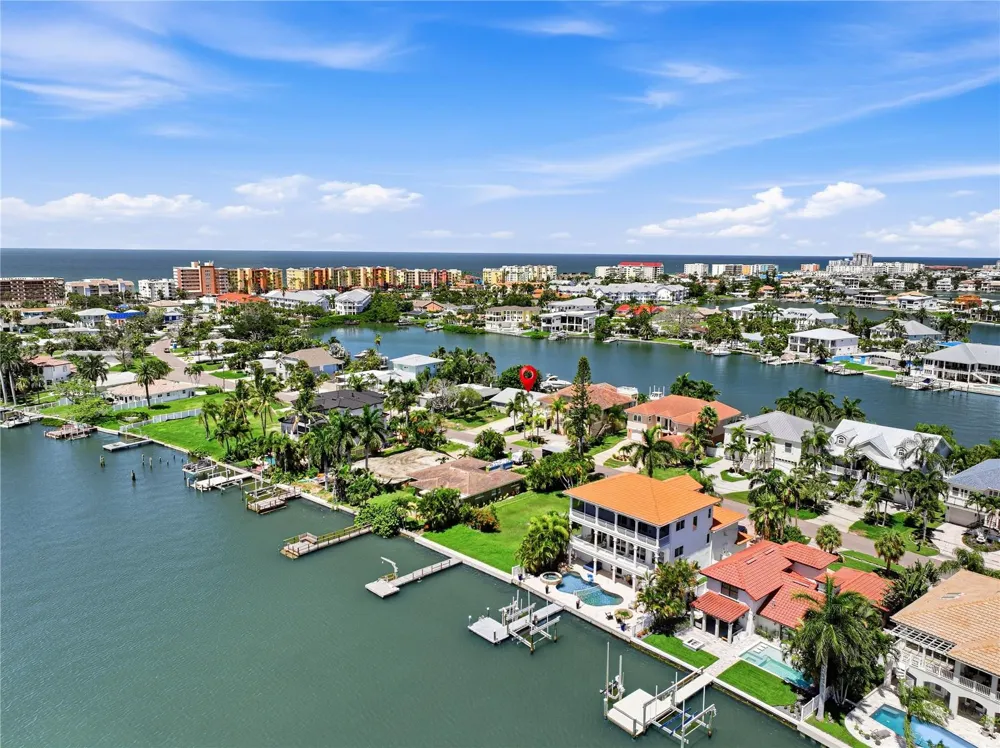 16458 REDINGTON DRIVE Redington Beach, FL 33708