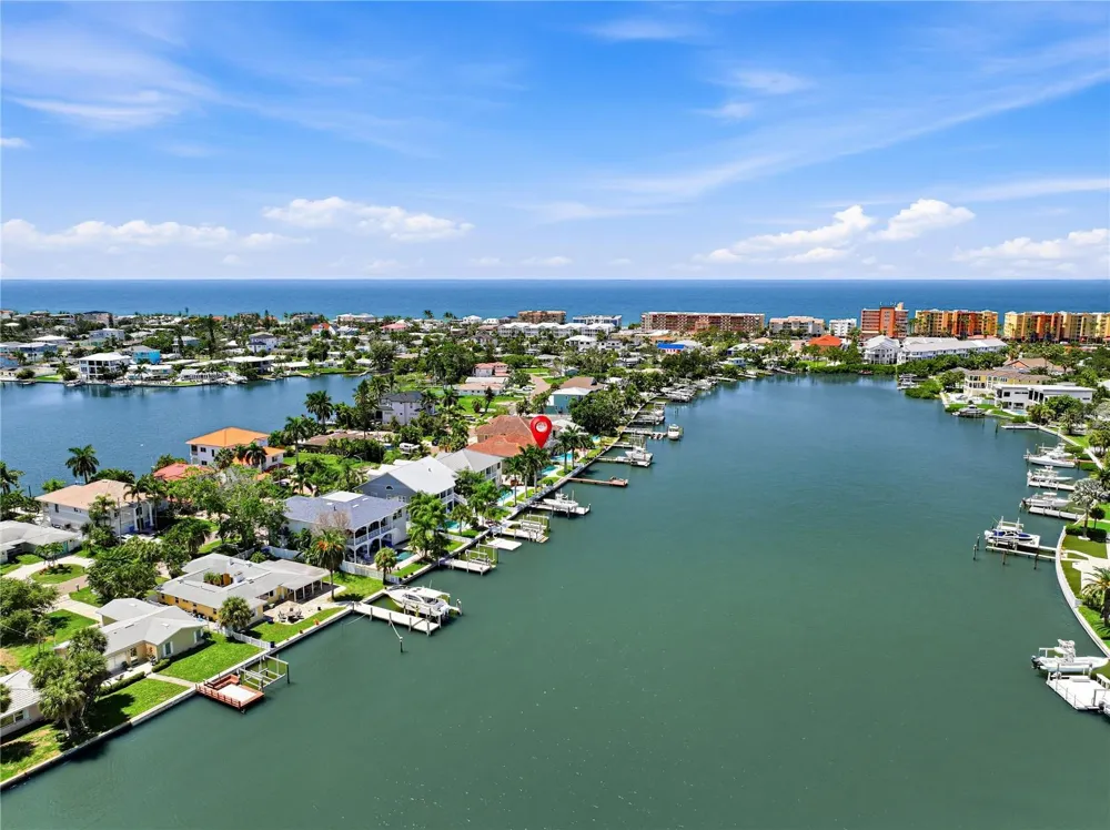 16458 REDINGTON DRIVE Redington Beach, FL 33708