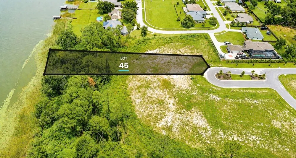 552 WALKER STREET Oakland, FL 34787