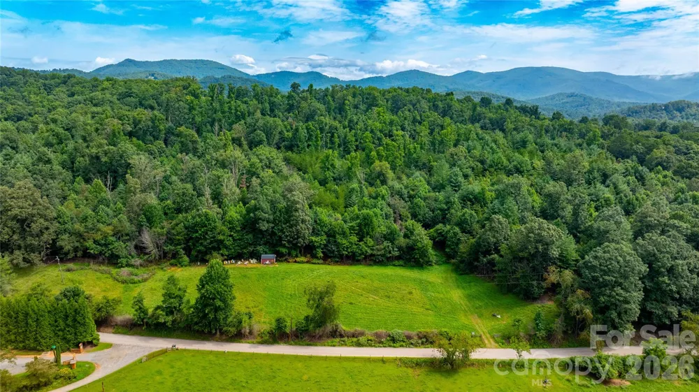 99999 Bob Barnwell Road Fletcher, NC 28732