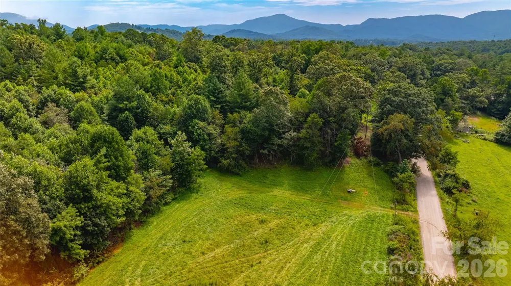 99999 Bob Barnwell Road Fletcher, NC 28732