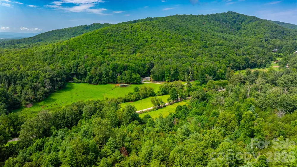 99999 Bob Barnwell Road Fletcher, NC 28732