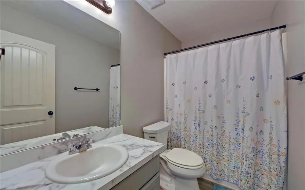177 Brookside Drive Lula, GA 30554