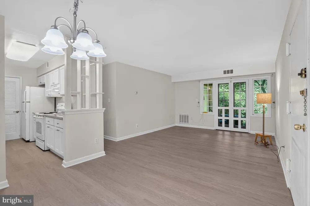 5905 BAYSHIRE ROAD #K Springfield, VA 22152