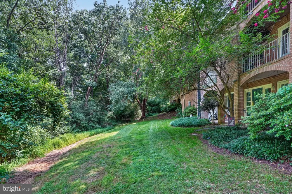 5905 BAYSHIRE ROAD #K Springfield, VA 22152