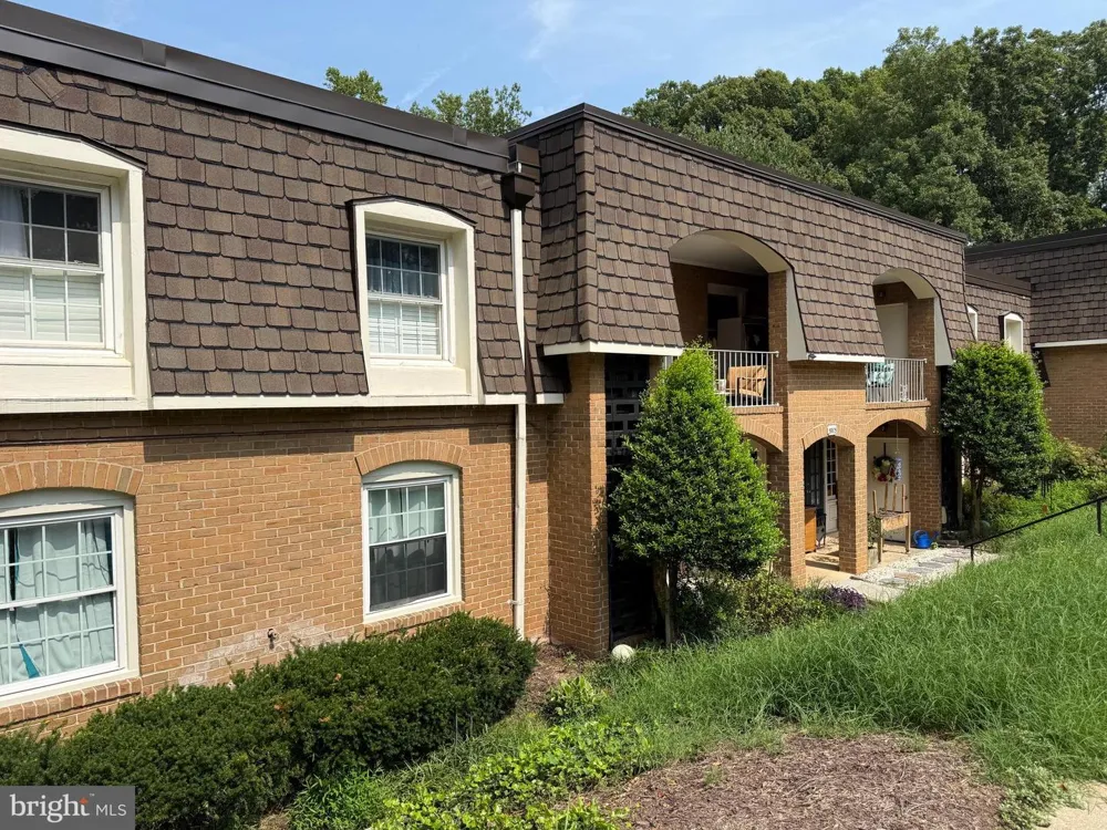 5905 BAYSHIRE ROAD #K Springfield, VA 22152