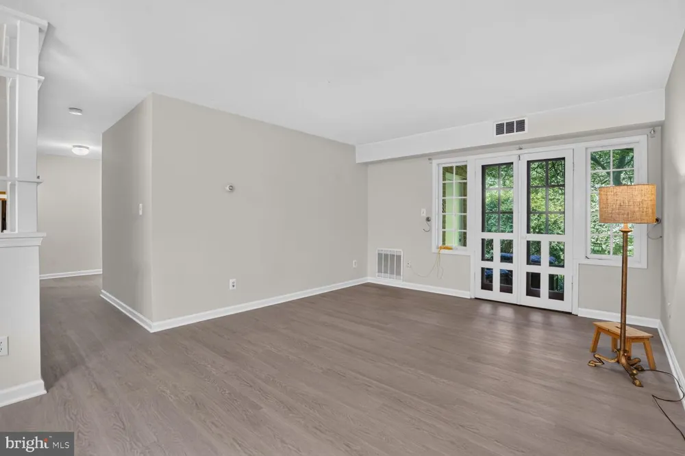 5905 BAYSHIRE ROAD #K Springfield, VA 22152