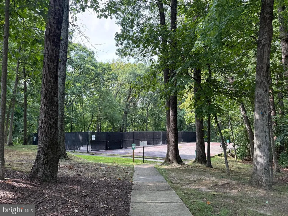 5905 BAYSHIRE ROAD #K Springfield, VA 22152