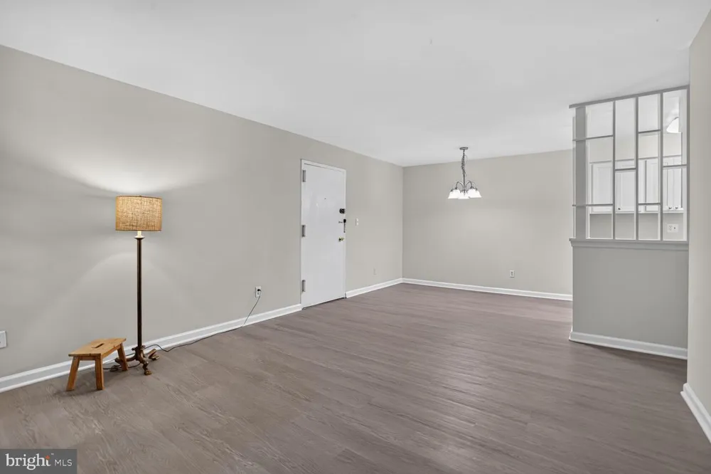 5905 BAYSHIRE ROAD #K Springfield, VA 22152
