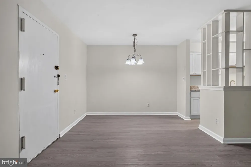5905 BAYSHIRE ROAD #K Springfield, VA 22152