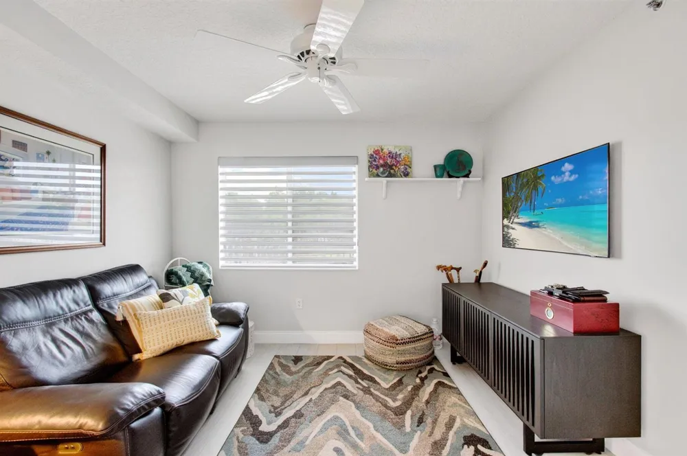 5746 CRYSTAL SHORES DRIVE #303 Boynton Beach, FL 33437