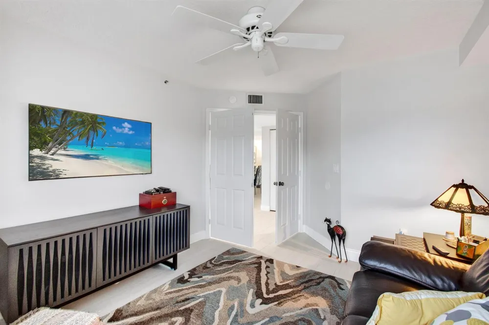 5746 CRYSTAL SHORES DRIVE #303 Boynton Beach, FL 33437
