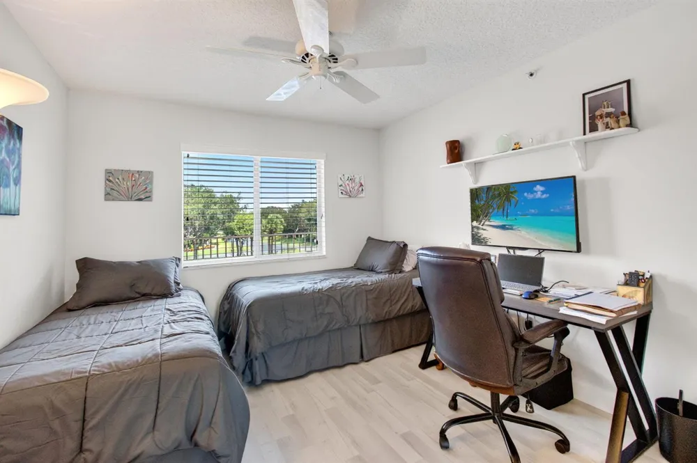 5746 CRYSTAL SHORES DRIVE #303 Boynton Beach, FL 33437