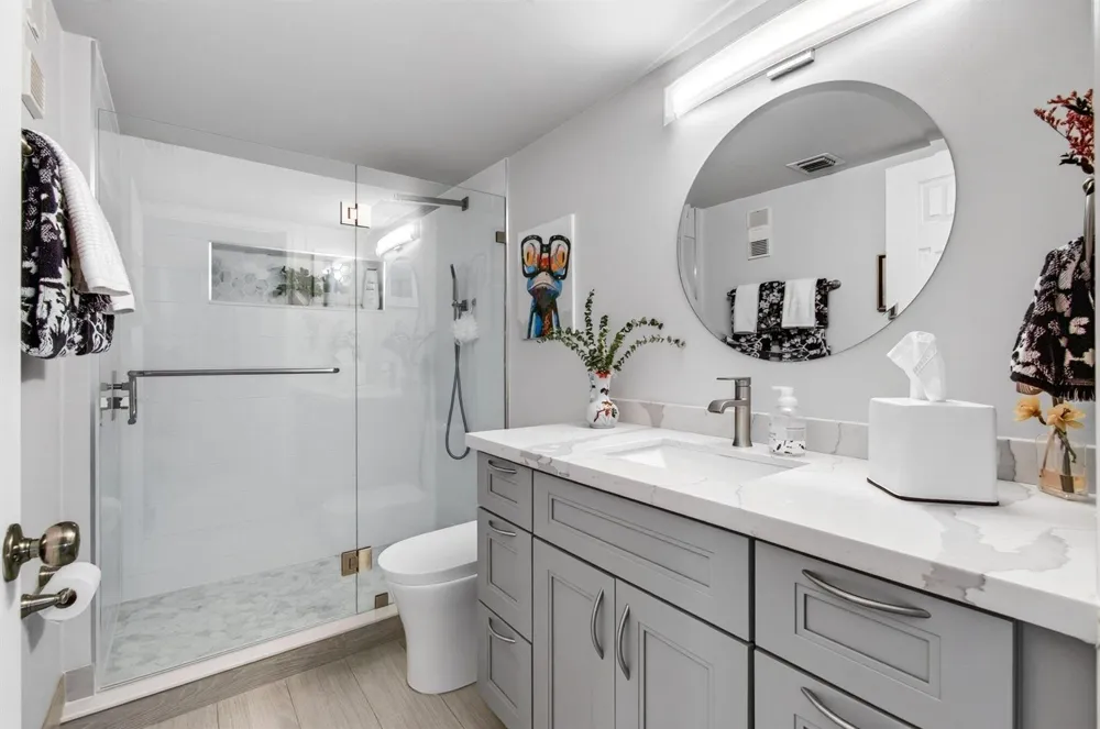 5746 CRYSTAL SHORES DRIVE #303 Boynton Beach, FL 33437