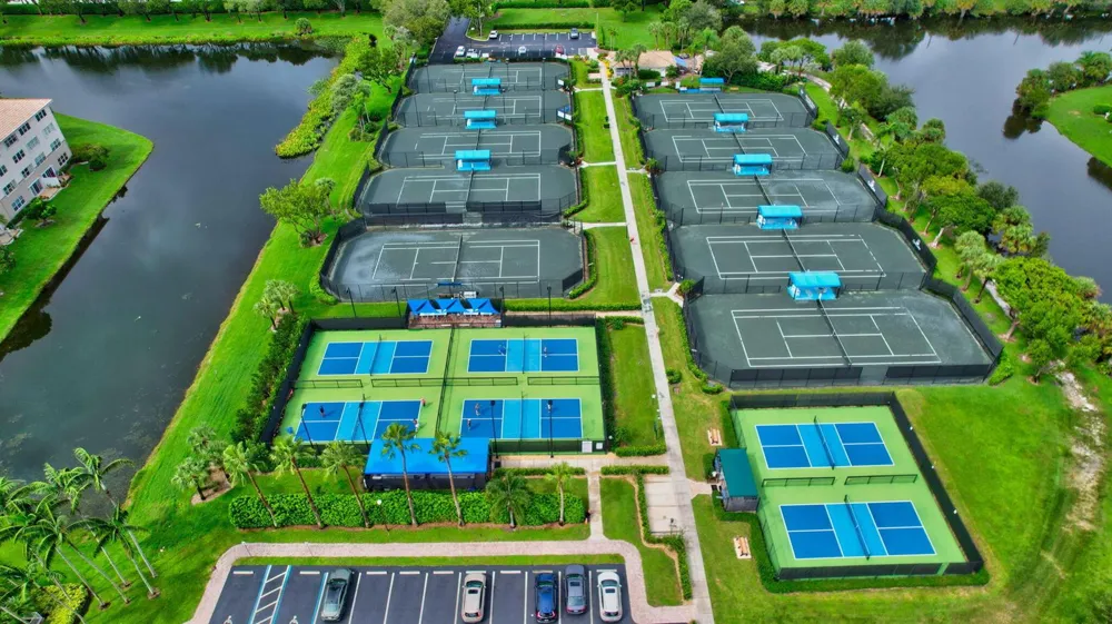 5746 CRYSTAL SHORES DRIVE #303 Boynton Beach, FL 33437