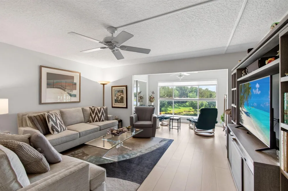 5746 CRYSTAL SHORES DRIVE #303 Boynton Beach, FL 33437