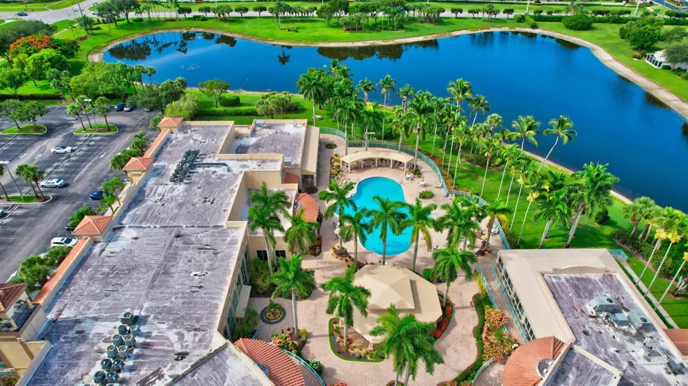 5746 CRYSTAL SHORES DRIVE #303 Boynton Beach, FL 33437