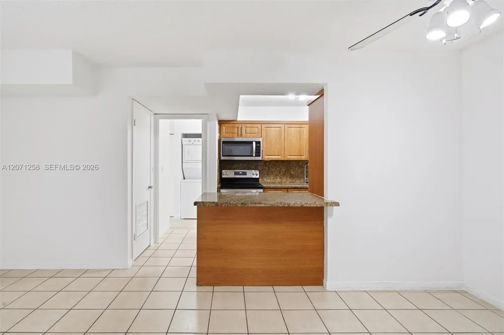810 SW 129th Pl #209 Miami, FL 33184