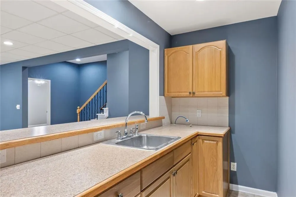 395 Amberbrook Circle Grayson, GA 30017