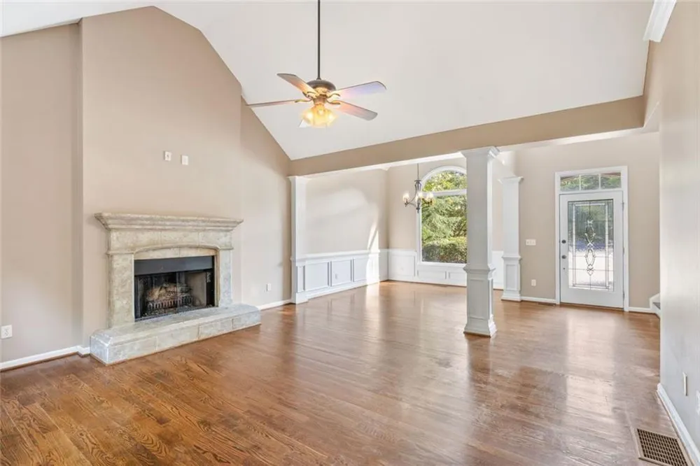 395 Amberbrook Circle Grayson, GA 30017