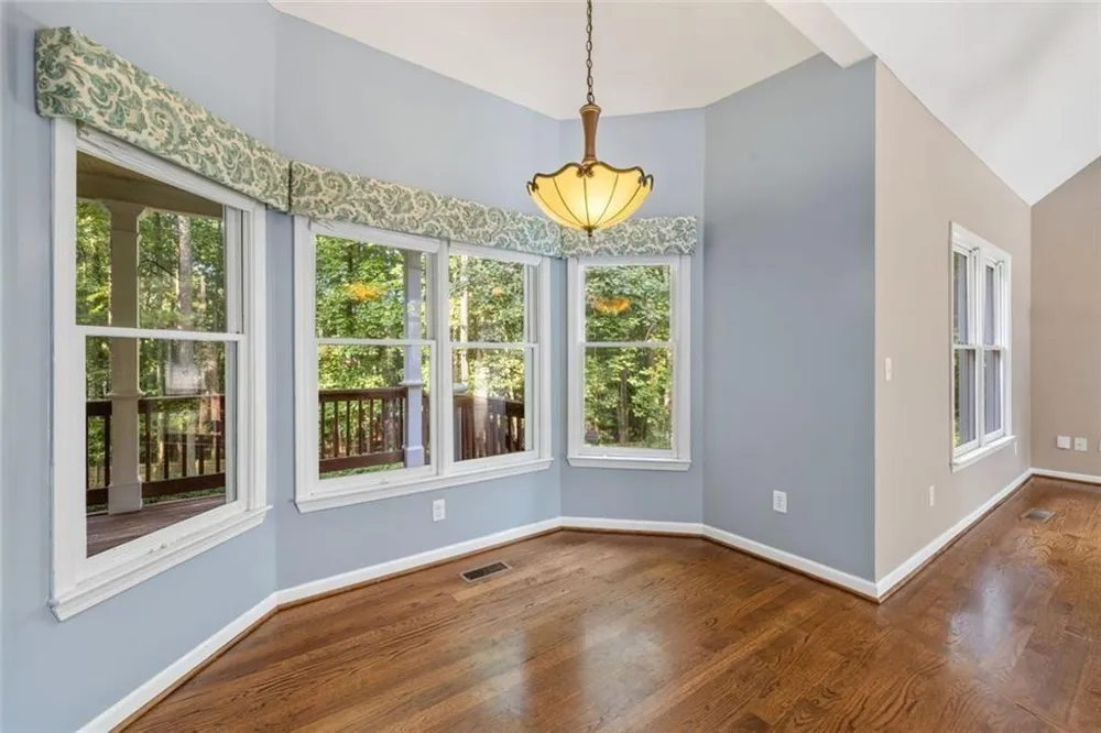 395 Amberbrook Circle Grayson, GA 30017