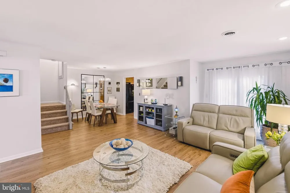 124 BROOKFIELD DRIVE Macungie, PA 18062