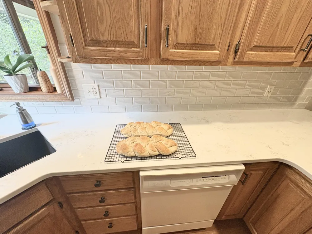 4729 Kenowa Avenue SW Grandville, MI 49418