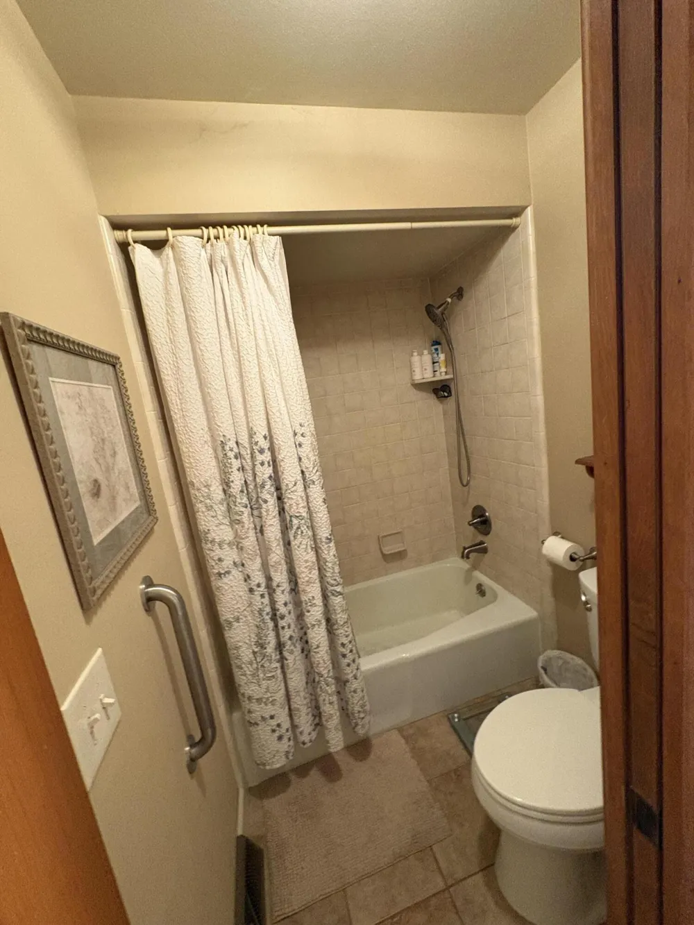 4729 Kenowa Avenue SW Grandville, MI 49418