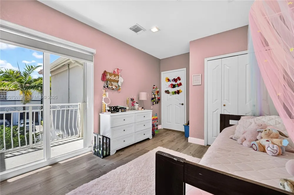 8061 NW 114th Pl #8061 Doral, FL 33178