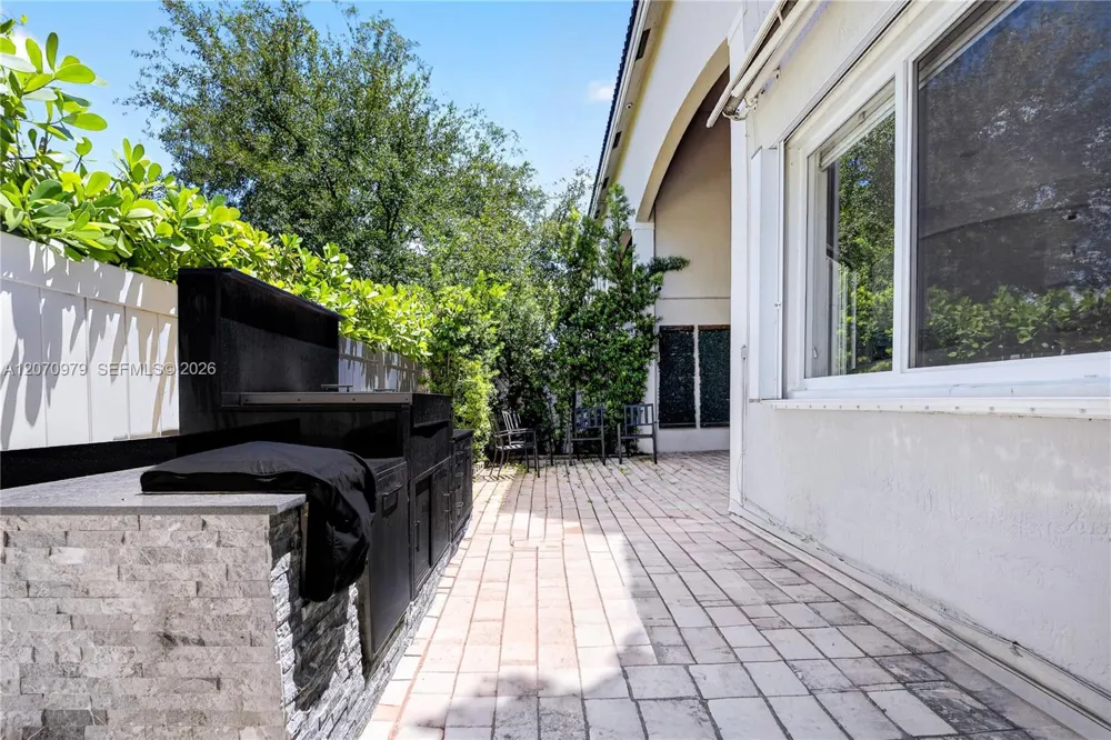 8061 NW 114th Pl #8061 Doral, FL 33178