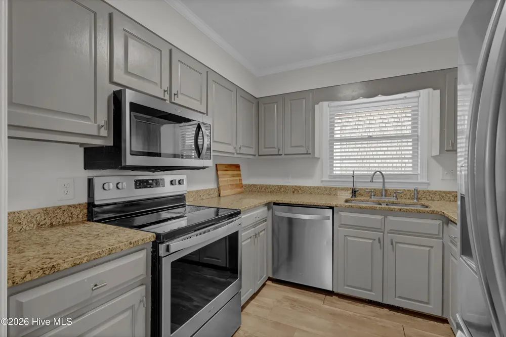 706 Lumina Avenue Wrightsville Beach, NC 28480