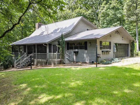 1054 Dickey Road