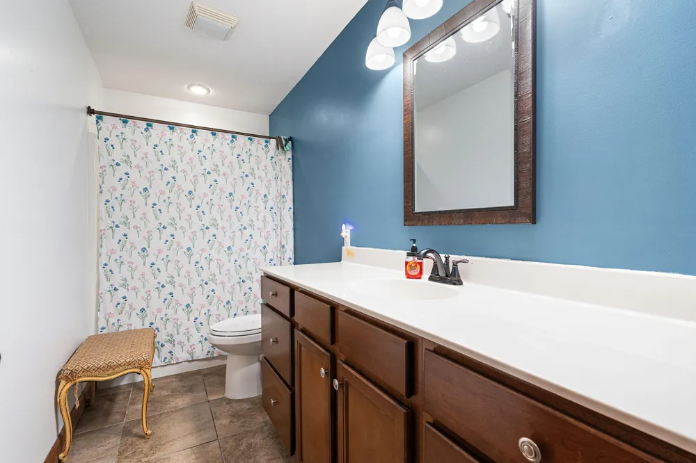 11057 Pleasant Grove Drive Wheatfield, IN 46392