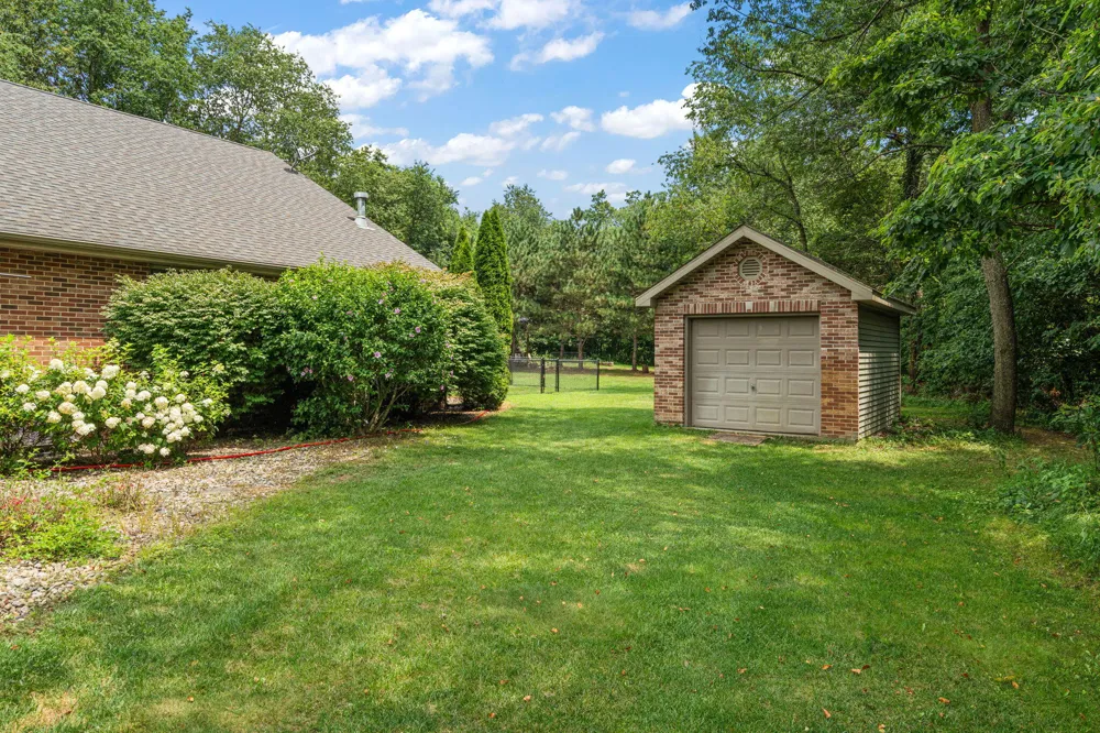11057 Pleasant Grove Drive Wheatfield, IN 46392