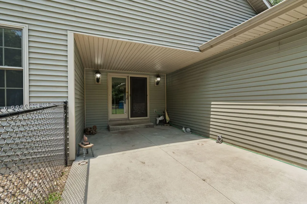 11057 Pleasant Grove Drive Wheatfield, IN 46392
