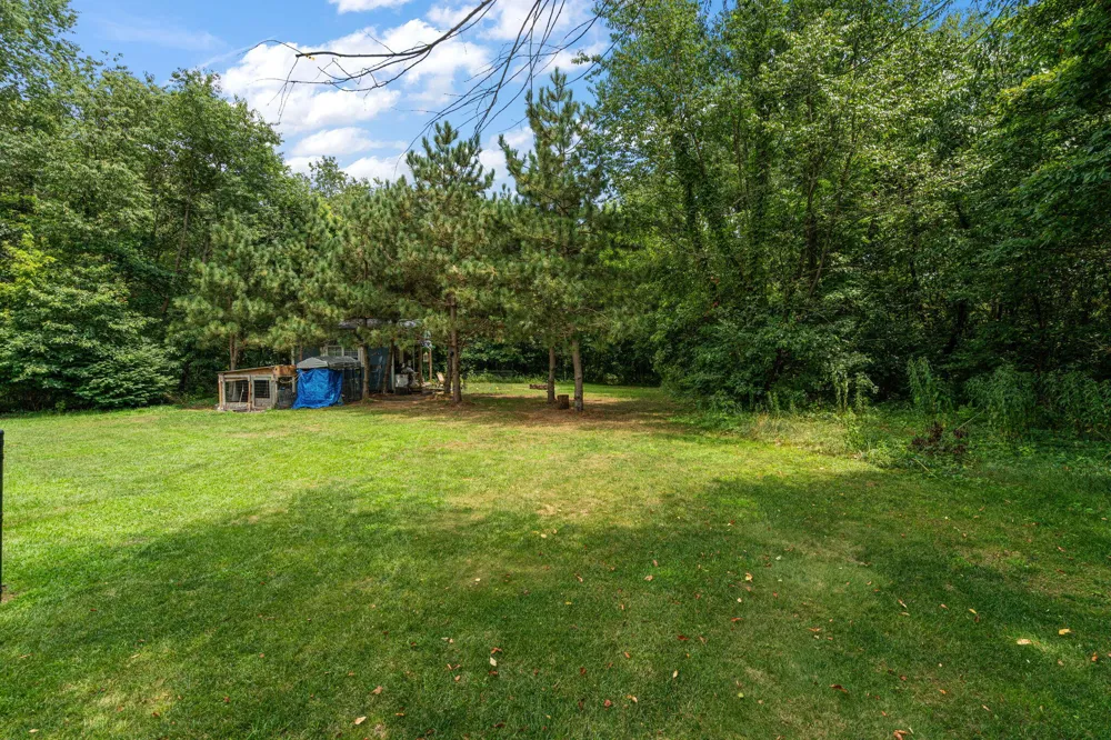 11057 Pleasant Grove Drive Wheatfield, IN 46392