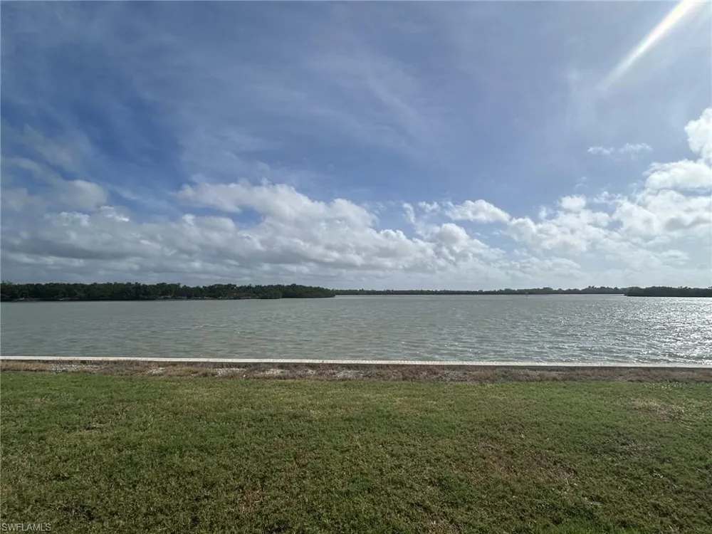 945 Caxambas Drive Marco Island, FL 34145