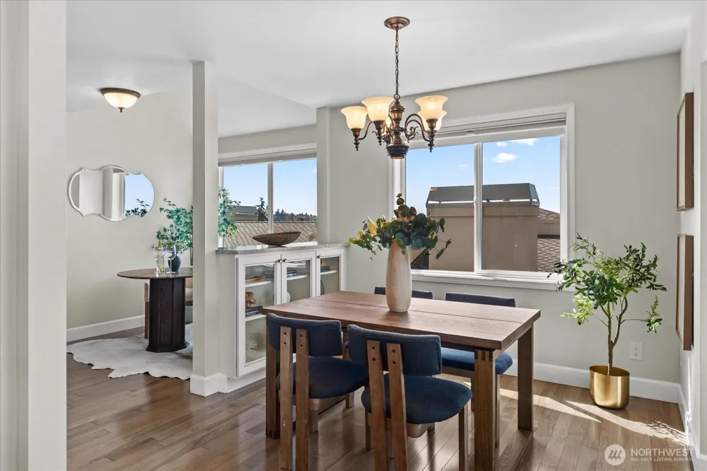 633 Main Street #202 Edmonds, WA 98020