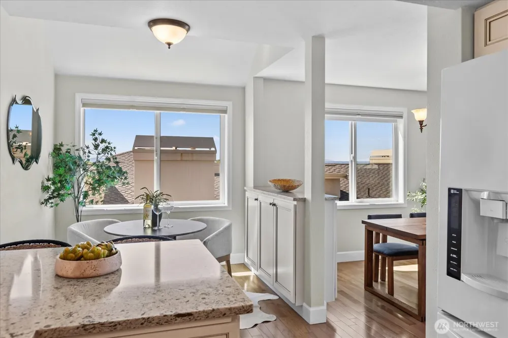 633 Main Street #202 Edmonds, WA 98020