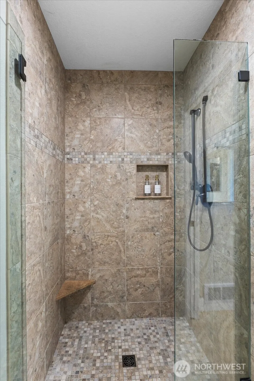 633 Main Street #202 Edmonds, WA 98020