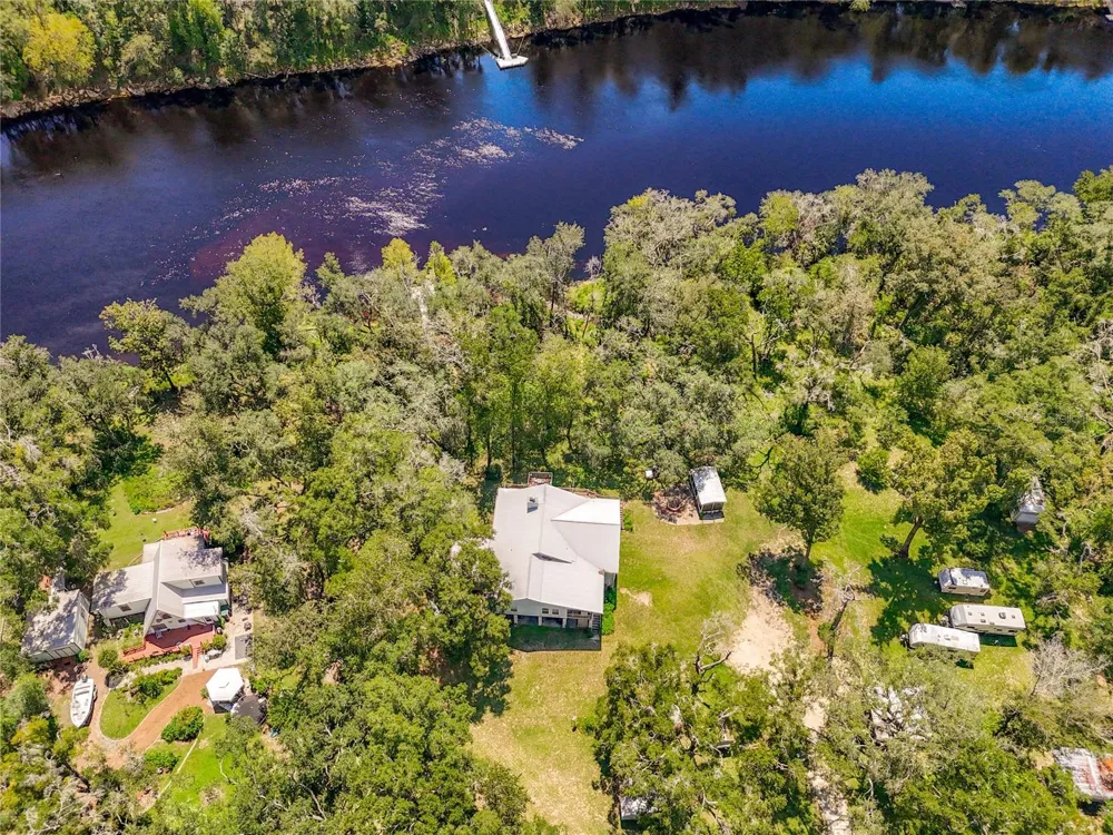 16392 198TH TRACE O'Brien, FL 32071