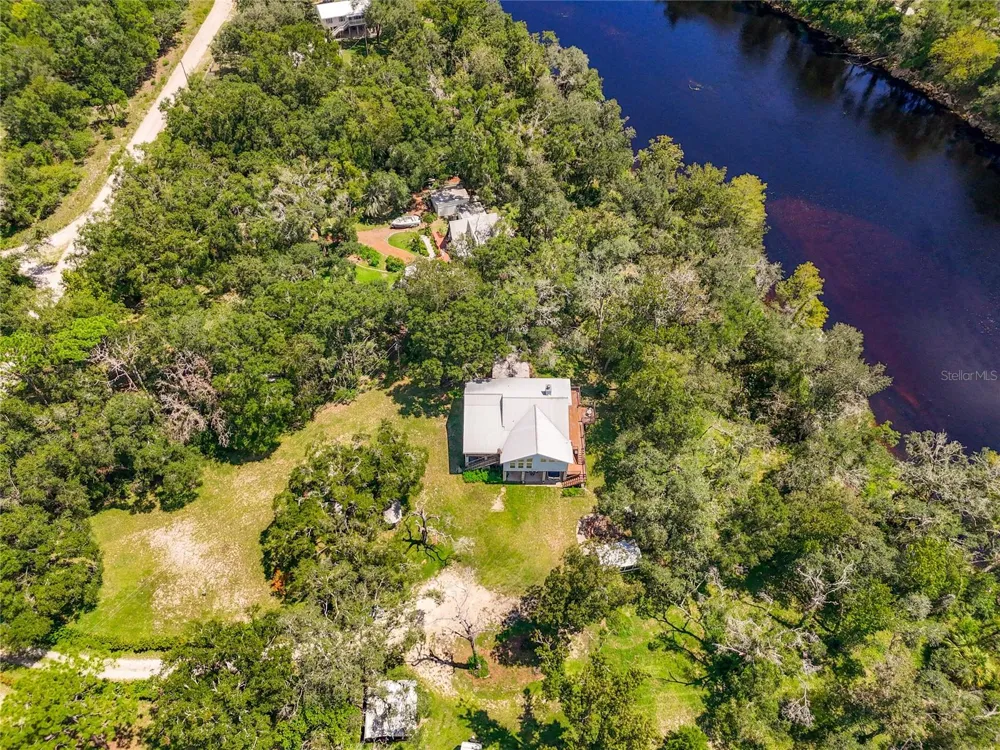 16392 198TH TRACE O'Brien, FL 32071