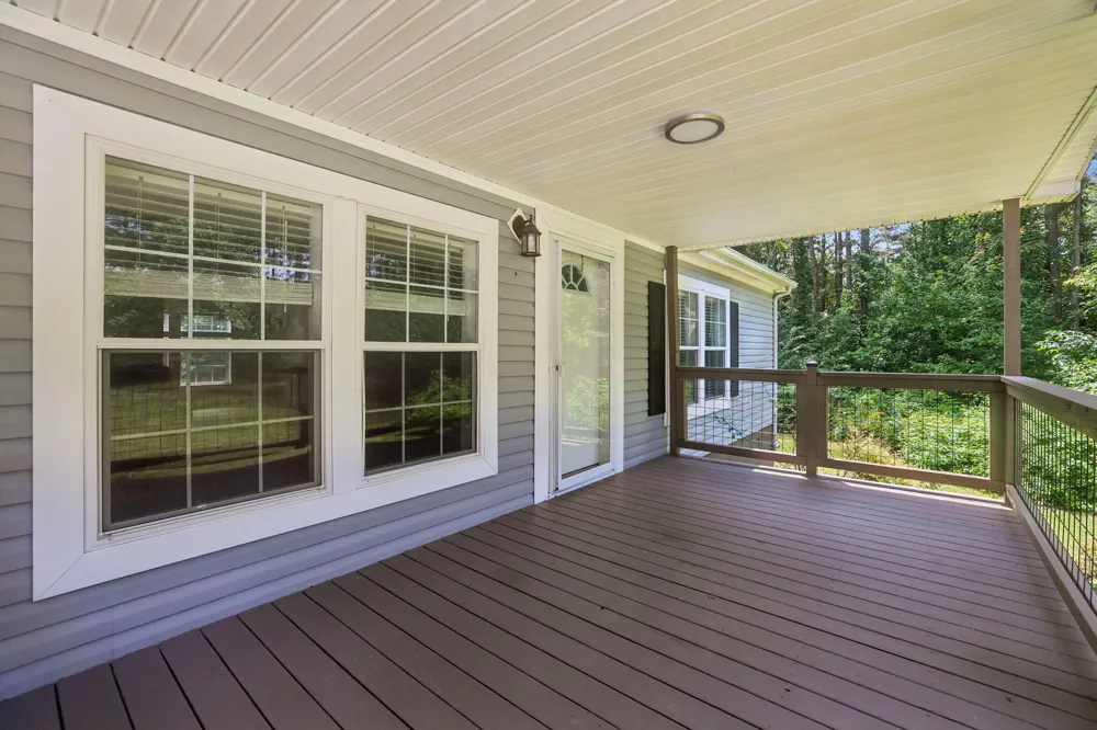 279 Snyder Loop Graysville, TN 37338